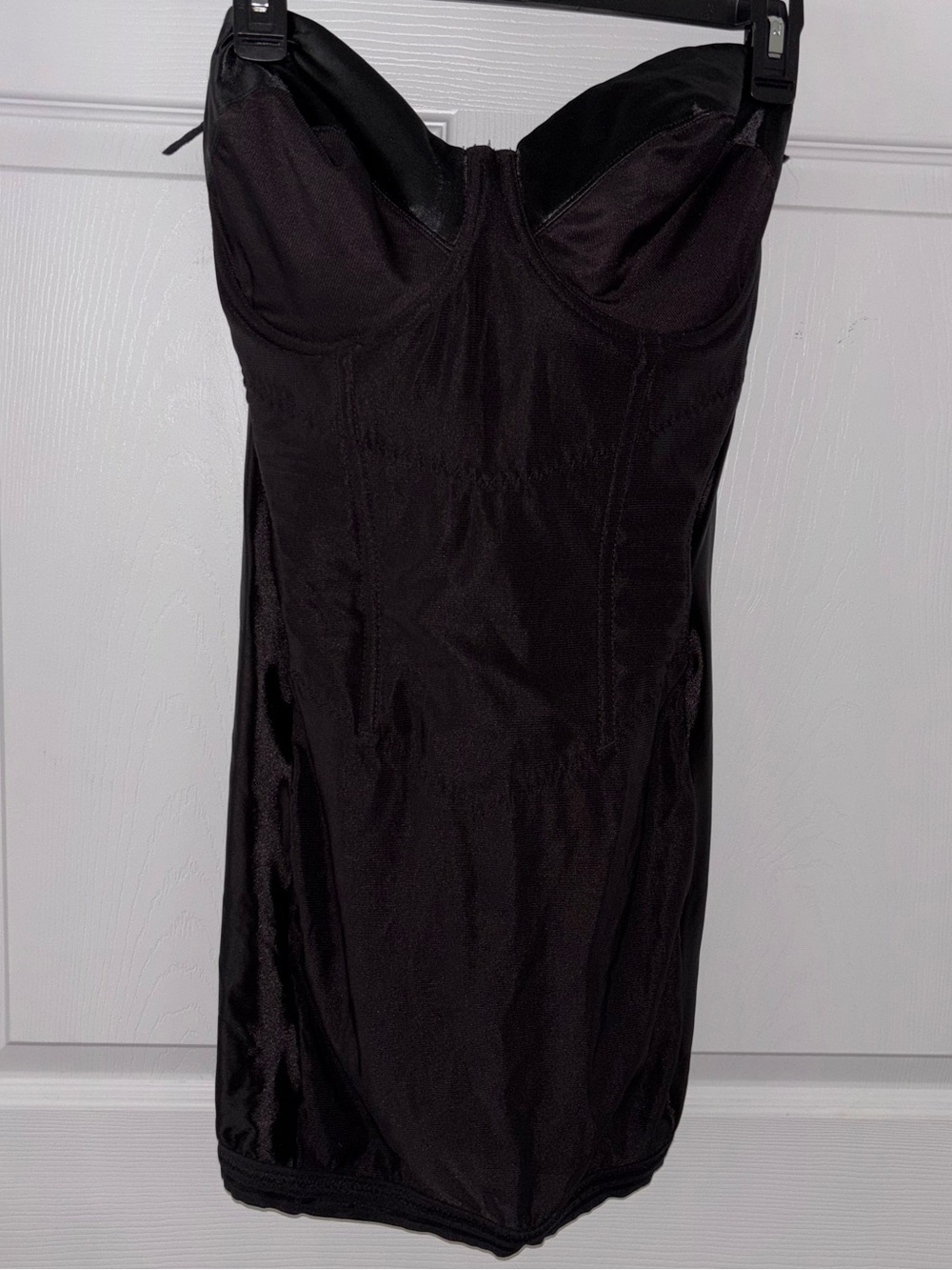 Victoria’s Secret Black Shaping Slip 38D Boned Shaper Strapless Shapewear